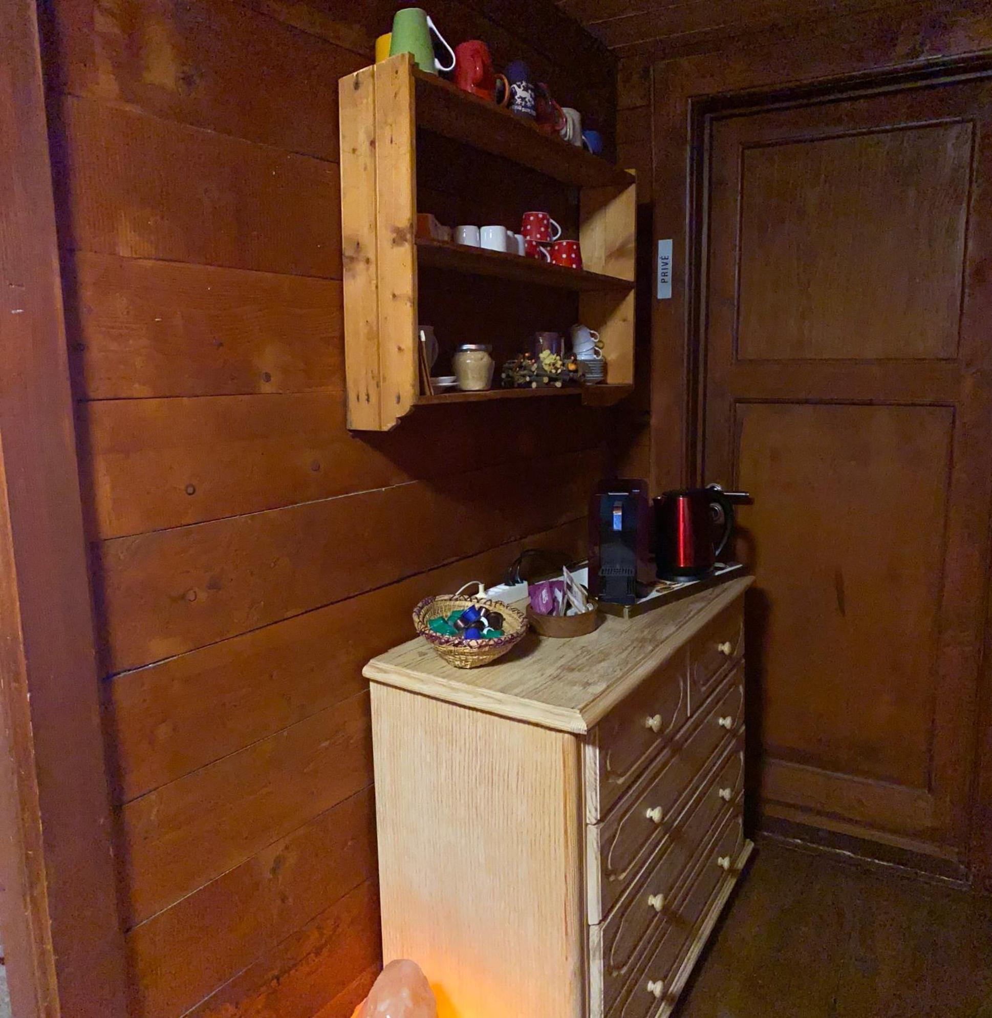 韦纳米耶热住宿加早餐旅馆 Vernamiège 外观 照片